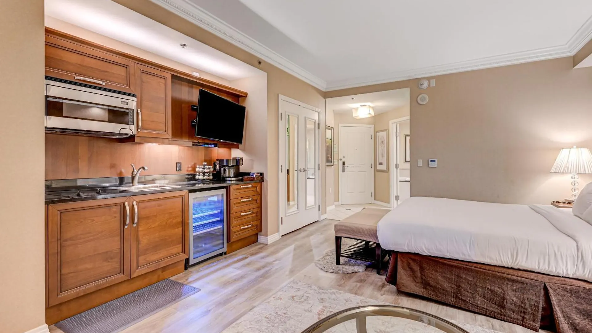 Luxury Studio Mgm Signature Best Location Lazy River No Resort Fee Las Vegas 0*,  United States